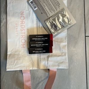 MAC Cosmetics 3 NIB full size lipsticks-DUBONNET MARRAKESH Dozen Carnations +bag